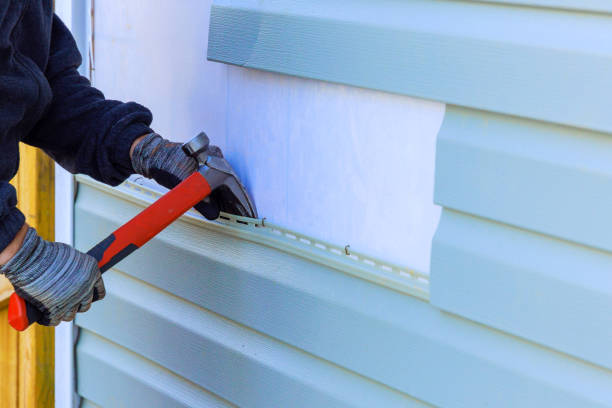 Reliable Siding Inspection contractor in Montpelier, IN by Creative Siding